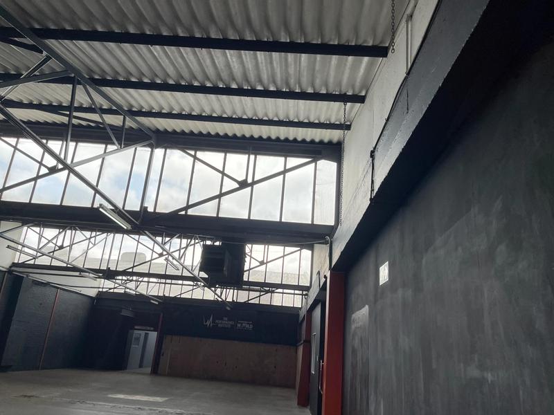 To Let Commercial Property for Rent in Paarden Eiland Western Cape